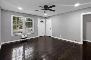 1026 Haynes St, San Marcos, TX 78666 - Photo 17