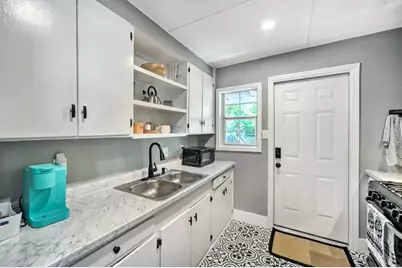 1026 Haynes Street #28, San Marcos, TX 78666 - Photo 5
