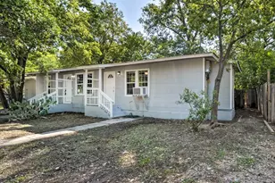 1026 Haynes St, San Marcos, TX 78666 - Photo 37
