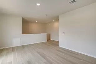 8603 Dongan Dr, Austin, TX 78744 - Photo 27
