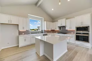 8603 Dongan Dr, Austin, TX 78744 - Photo 9