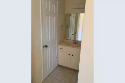 619 W 37th Street #101, Austin, TX 78705 - Photo 13