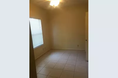 619 W 37th Street #101, Austin, TX 78705 - Photo 9