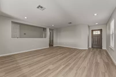 4209 Glacier Point Cove, Taylor, TX 76574 - Photo 5