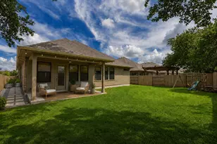 146 Red Granite Dr, Dripping Springs, TX 78620 - Photo 15