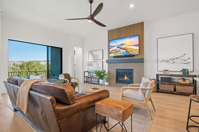 7804 Pace Ravine Drive, Lago Vista, TX 78645 - Photo 5