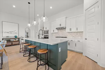 7804 Pace Ravine Drive, Lago Vista, TX 78645 - Photo 9