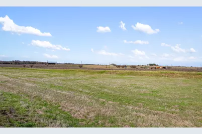 700 County Road 466, Elgin, TX 78621 - Photo 25