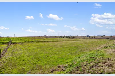 700 County Road 466, Elgin, TX 78621 - Photo 17