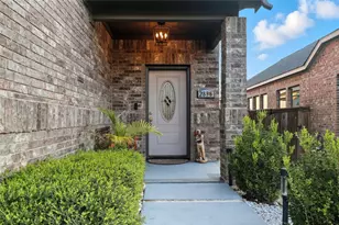 2838 High Castle Ln, San Antonio, TX 78245 - Photo 5