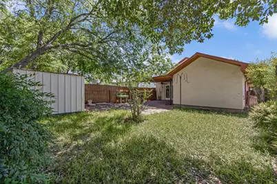 5318 Walnut Grove Drive, Austin, TX 78744 - Photo 19