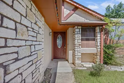 5318 Walnut Grove Drive, Austin, TX 78744 - Photo 3