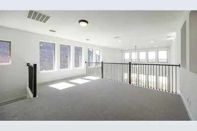 112 Ensberg Lane, Liberty Hill, TX 78642 - Photo 15