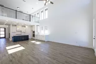 112 Ensberg Ln, Liberty Hill, TX 78642 - Photo 11