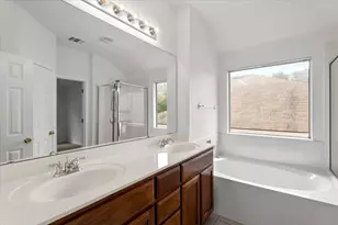 2001 Stephanne Creek Cove, Austin, TX 78744 - Photo 25