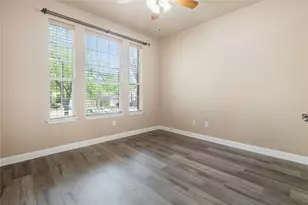 1709 Greenside Trail, Round Rock, TX 78665 - Photo 5