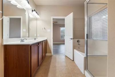 1709 Greenside Trail, Round Rock, TX 78665 - Photo 25