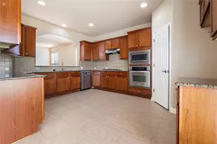 1709 Greenside Trail, Round Rock, TX 78665 - Photo 17