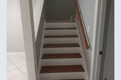 910 E Meadowmere Lane S, Austin, TX 78758 - Photo 15