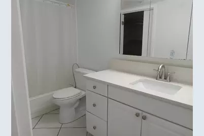 910 E Meadowmere Lane S, Austin, TX 78758 - Photo 9