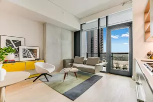 610 Davis St, Austin, TX 78701 - Photo 1