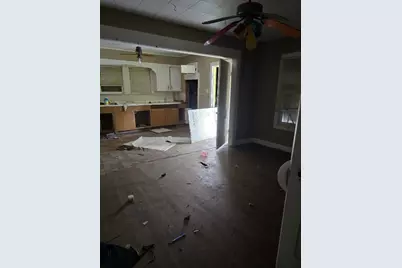 914 Porter Street, Taylor, TX 76574 - Photo 15