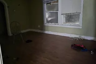 914 Porter St, Taylor, TX 76574 - Photo 11