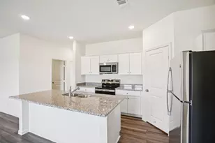 328 Sieders St, Taylor, TX 76574 - Photo 3