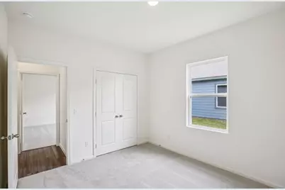 328 Sieders Street, Taylor, TX 76574 - Photo 11