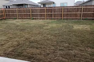 1105 Cliffbrake Wy, Georgetown, TX 78626 - Photo 25