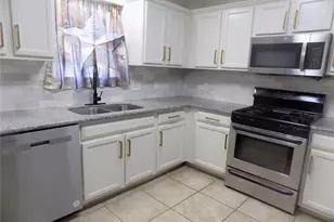 805 Jasmine Trail, Georgetown, TX 78626 - Photo 9