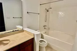 1705 Crossing Pl, Austin, TX 78741 - Photo 13