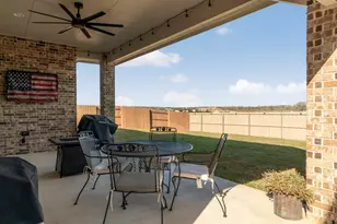 142 Palo Pinto Bnd, Bastrop, TX 78602 - Photo 5