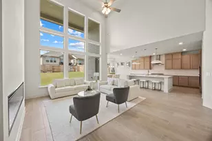 113 Meadow Beauty Ln, Georgetown, TX 78633 - Photo 3