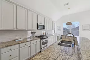 146 Dry Creek Rd, Austin, TX 78737 - Photo 17