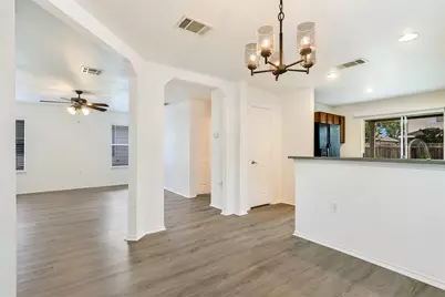 1628 Poppy Seed Lane, Austin, TX 78741 - Photo 3