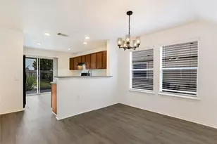 1628 Poppy Seed Ln, Austin, TX 78741 - Photo 5