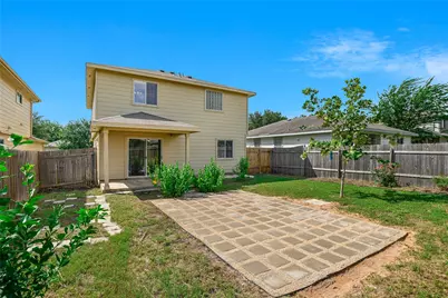 1628 Poppy Seed Lane, Austin, TX 78741 - Photo 19