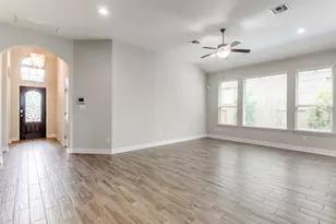 236 Blue Waterleaf Ln, Georgetown, TX 78626 - Photo 5