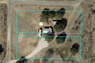601 E Austin Ave, Llano, TX 78643 - Photo 7