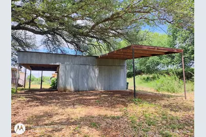 601 E Austin Avenue, Llano, TX 78643 - Photo 11