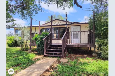 601 E Austin Avenue, Llano, TX 78643 - Photo 23