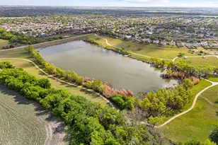 103 Little Lake Rd, Hutto, TX 78634 - Photo 35