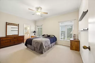 409 E 38th Street #302, Austin, TX 78705 - Photo 11