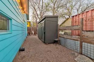 2202 Santa Rosa St, Austin, TX 78702 - Photo 35