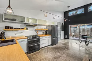 2202 Santa Rosa St, Austin, TX 78702 - Photo 15