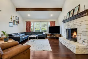 2009 Mistywood Dr, Austin, TX 78746 - Photo 5