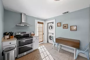 1407 S Myrtle St, Georgetown, TX 78626 - Photo 13