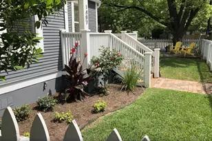 1407 S Myrtle St, Georgetown, TX 78626 - Photo 3