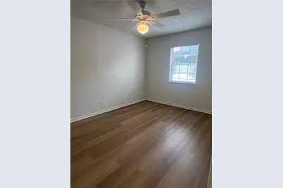 1410 W North Loop Boulevard #102, Austin, TX 78756 - Photo 23